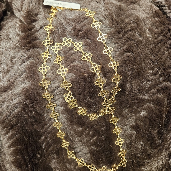 Tory Burch 15 Inch Gold Toned Necklace - Picture 3 of 5